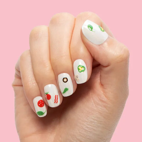 White Chrome - Press-On | Extra Short | Squoval