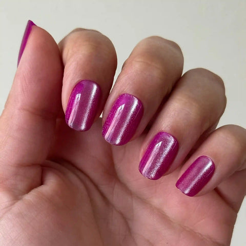 Grape Velvet - Press On | Short | Squoval