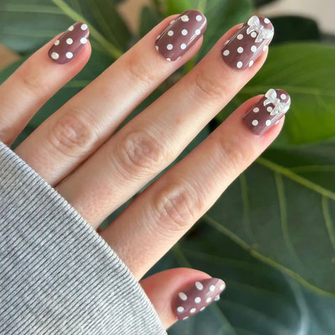 Polka Dots with Bows - Press On | Short | Round