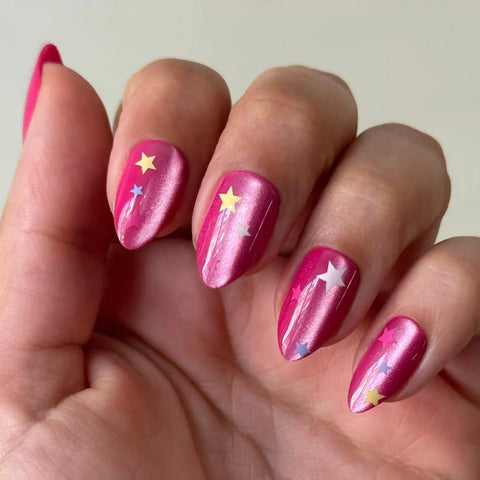 Star Fuchsia Velvet - Press On | Medium | Almond