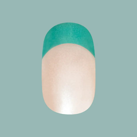 Turquoise Chrome | Short | Round - Tab Press-On